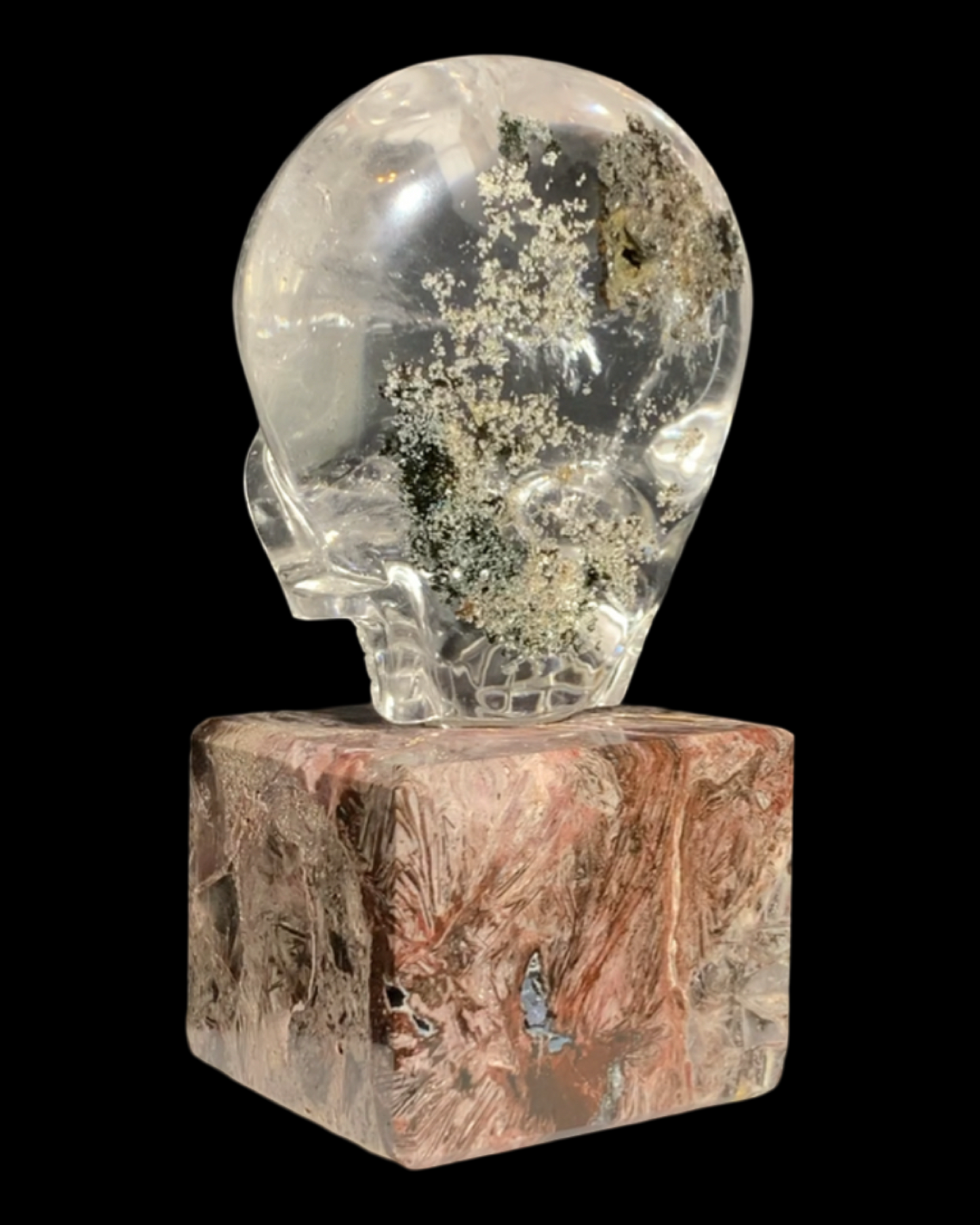 Leandro De Souza Lemurian Standing Shaman Skull with Chlorite