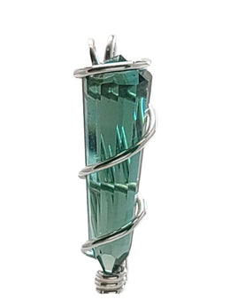 Load image into Gallery viewer, Siberian Green Quartz Vogel Style Pendant