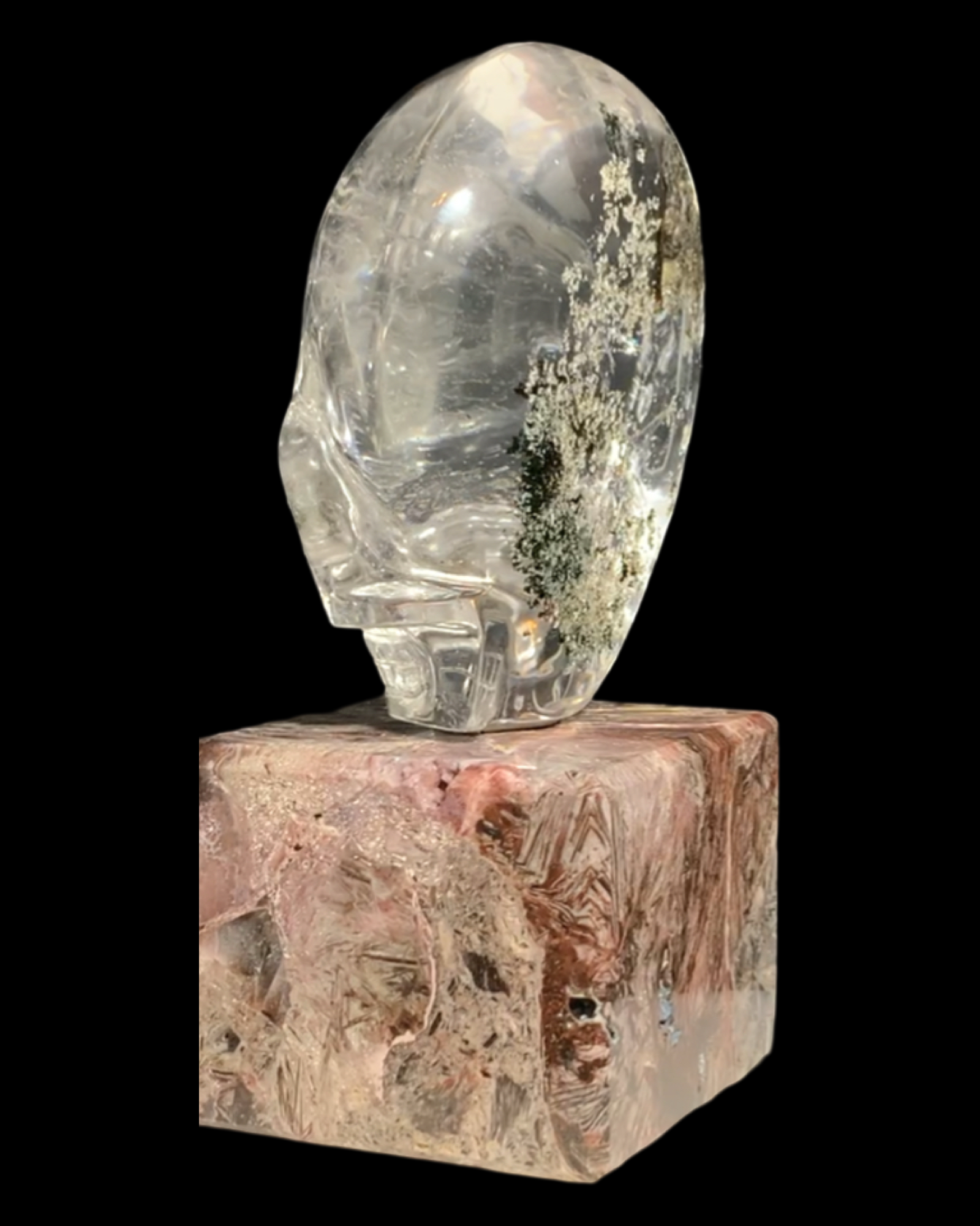 Leandro De Souza Lemurian Standing Shaman Skull with Chlorite