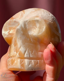 Load image into Gallery viewer, Alabaster Skull by Mody Ra
