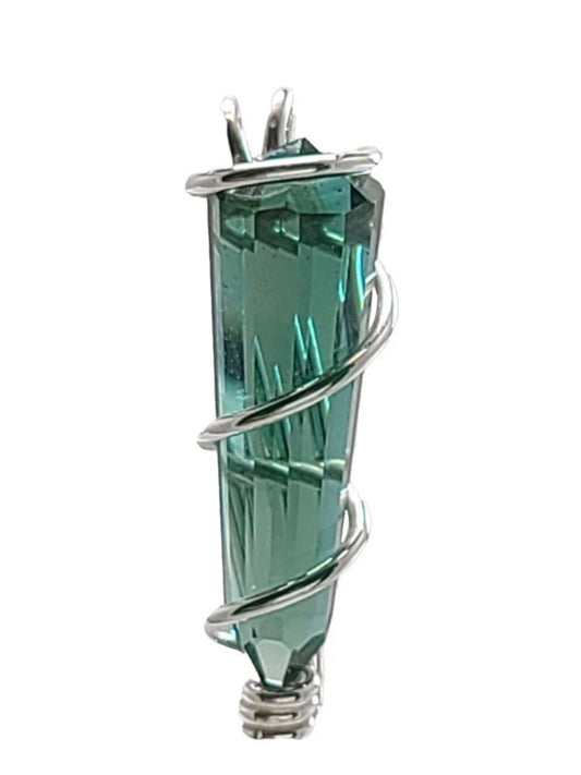 Siberian Green Quartz Vogel Style Pendant