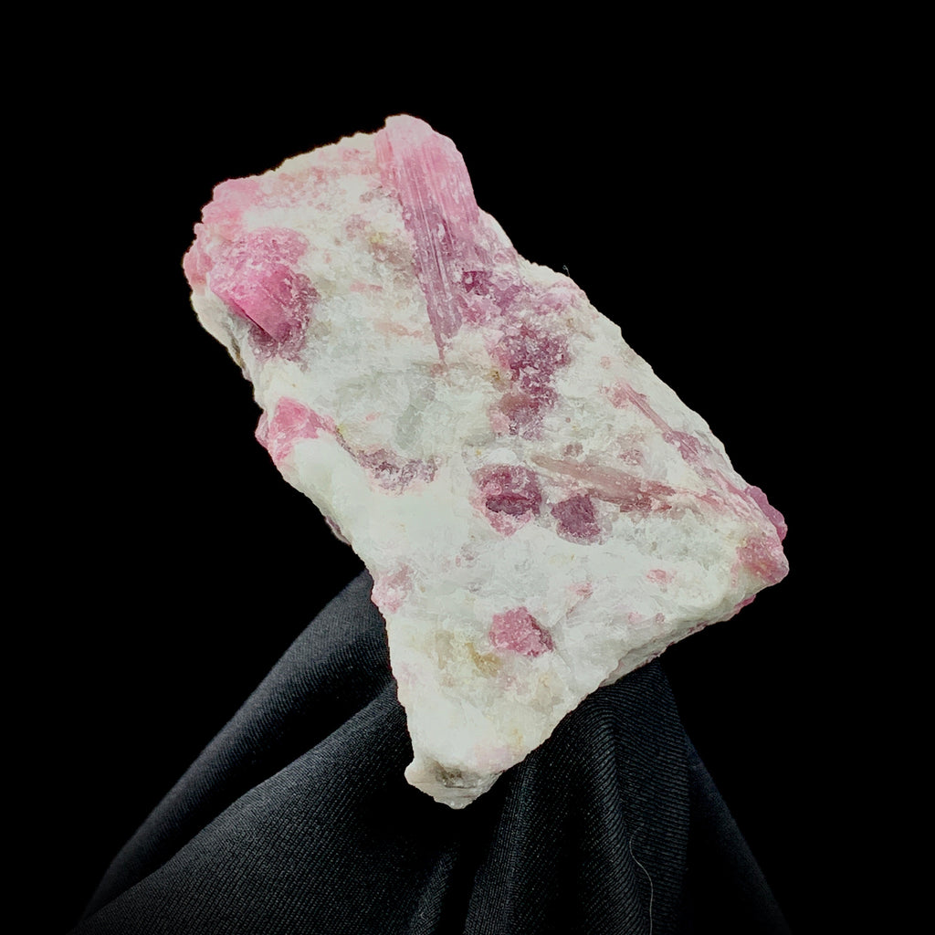 Rubellite in Cleavelandite